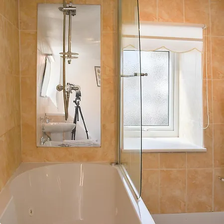 Σπίτι διακοπών Writers - Uk33475 *